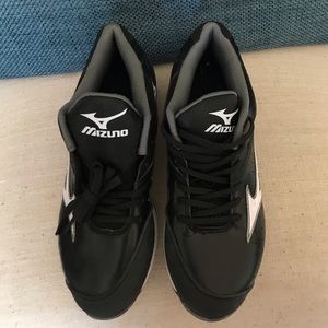 Mizuno Women’s 9 Spike Cleats